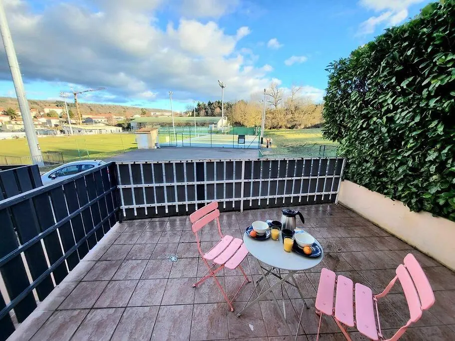Cabana & Le Cocon D'Anais - Maison Avec Terrasse Apartment Chadrac